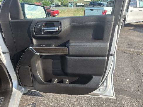 Used 2021 Chevrolet Silverado 1500 RST AWD/4WD image 28