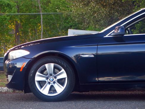 Used 2013 BMW 528i xDrive Sedan AWD/4WD image 23