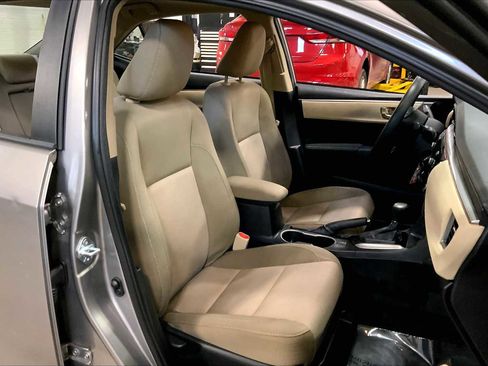 Used 2015 Toyota Corolla LE image 7