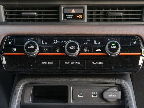 New 2026 Honda Pilot TrailSport image 23