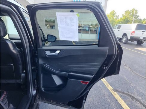 Used 2023 Ford Escape ST-Line w/ Tech Pack #1 AWD/4WD image 36