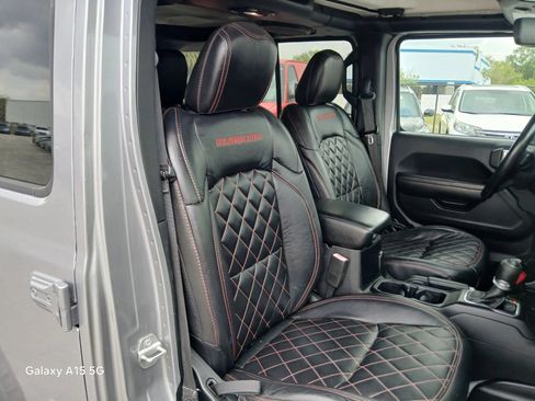 Used 2018 Jeep Wrangler Unlimited Sport S AWD/4WD image 16