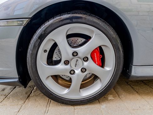 Used 2001 Porsche 911 Turbo AWD/4WD image 30