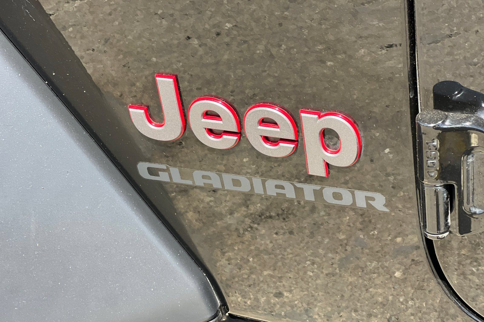Used 2021 Jeep Gladiator Rubicon w/ Trailer Tow Package AWD/4WD image 26