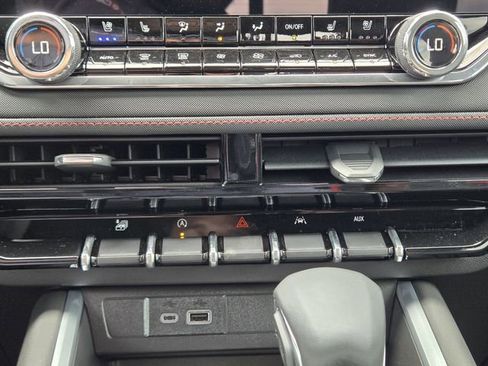 New 2026 Chevrolet Colorado Z71 AWD/4WD image 14