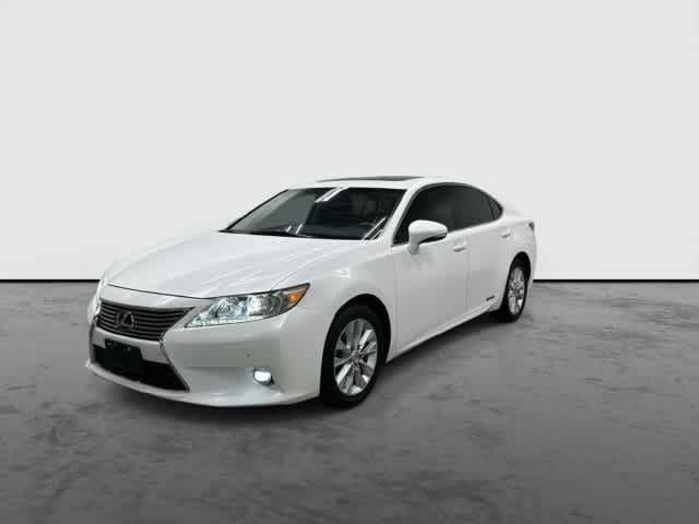 Used 2015 Lexus ES 300h w/ Navigation System Package FWD image 7