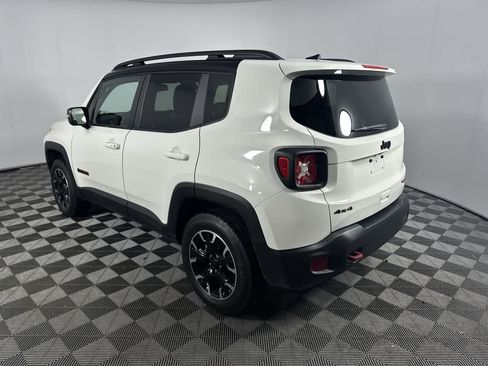 Used 2023 Jeep Renegade Trailhawk AWD/4WD image 6