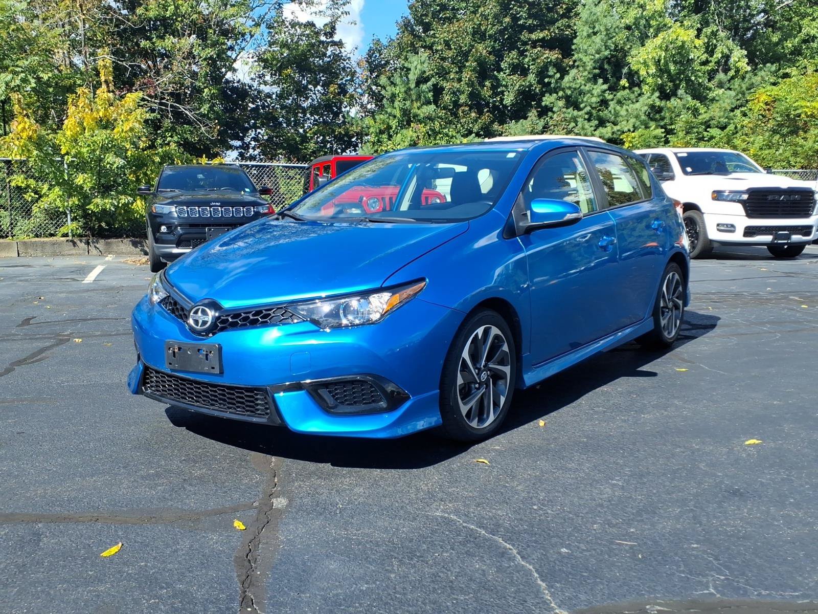 Used 2016 Scion iM FWD image 3