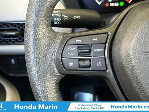 Used 2025 Honda HR-V LX image 29