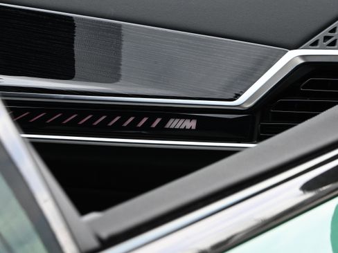 Certified 2026 BMW X6 M60i image 38