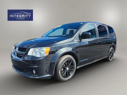 Used 2019 Dodge Grand Caravan SXT