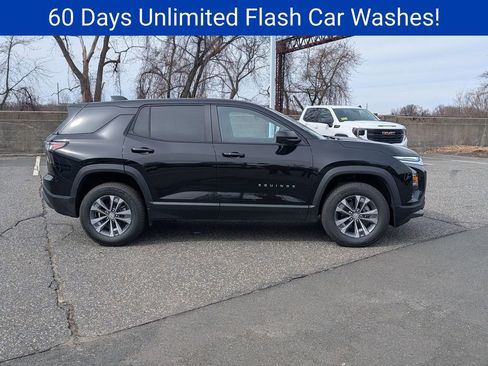 New 2026 Chevrolet Equinox LT w/ Convenience Package II image 2