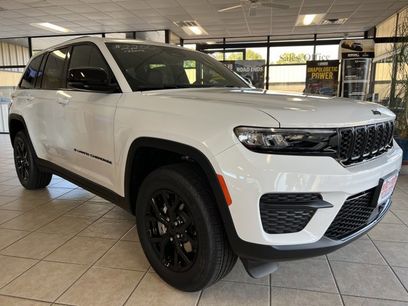 New 2025 Jeep Grand Cherokee Altitude