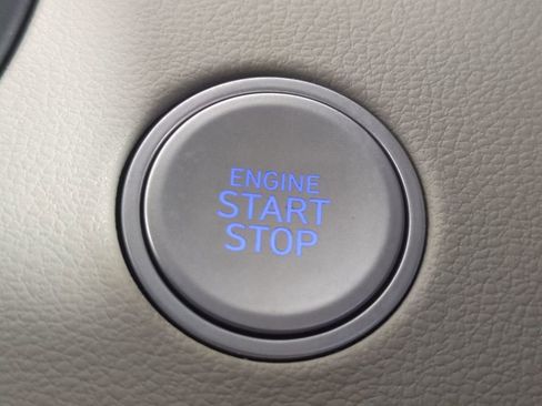 Used 2024 Hyundai Tucson Limited image 38