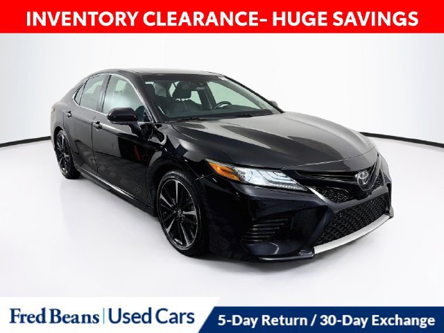 Used 2018 Toyota Camry XSE w/ Audio Package FWD image 1