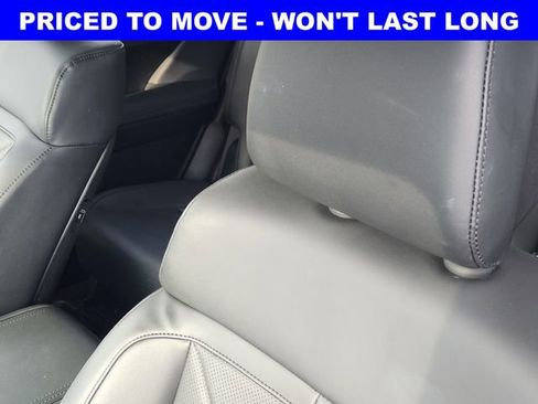 Used 2025 Hyundai Santa Fe SEL FWD image 20