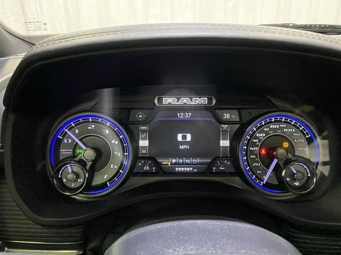 Used 2019 RAM 1500 Limited image 16