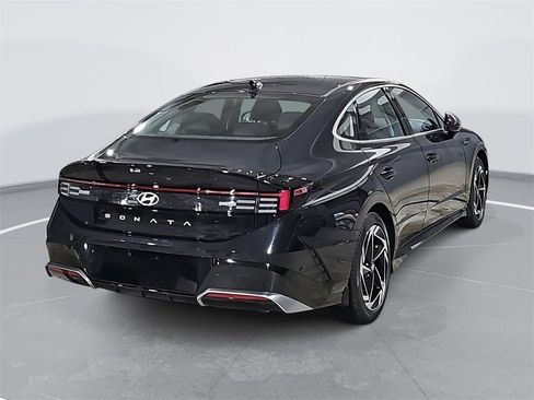 New 2026 Hyundai Sonata SEL image 5