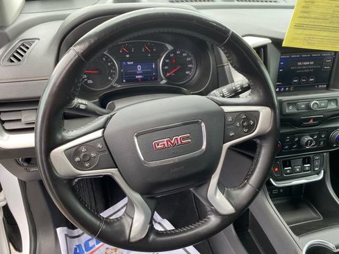 Used 2021 GMC Terrain SLE w/ Driver Convenience Package FWD image 11