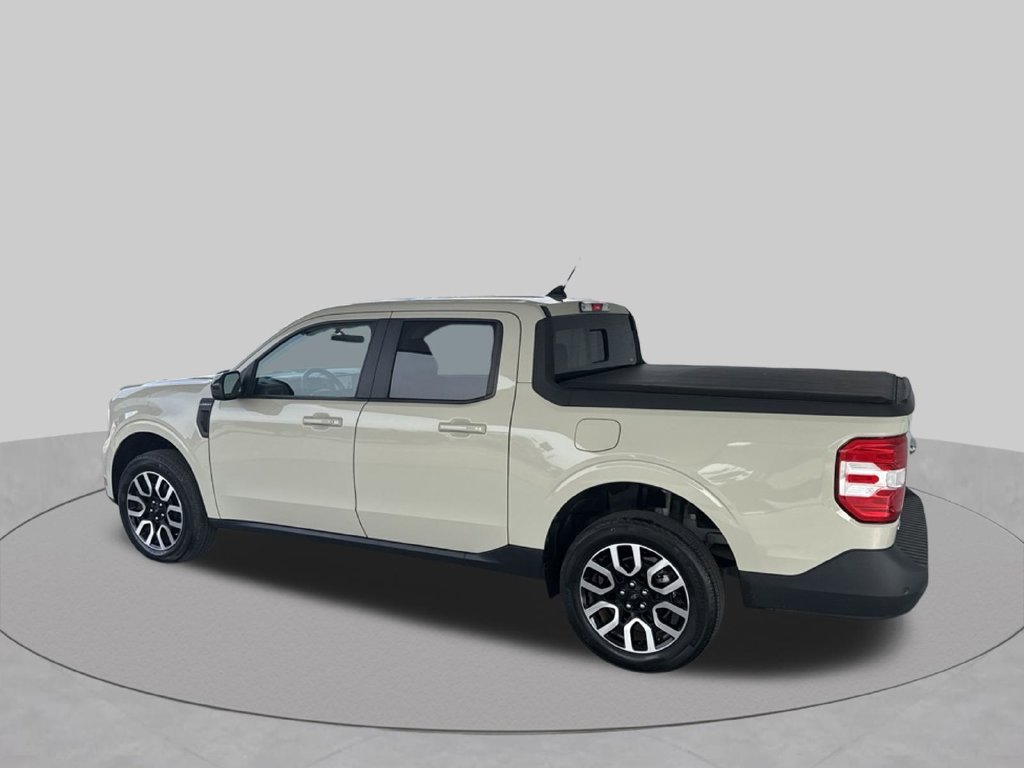 Used 2024 Ford Maverick Lariat FWD image 6