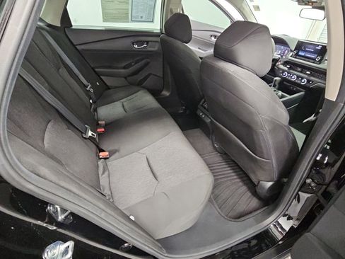 Used 2025 Honda Accord SE image 32