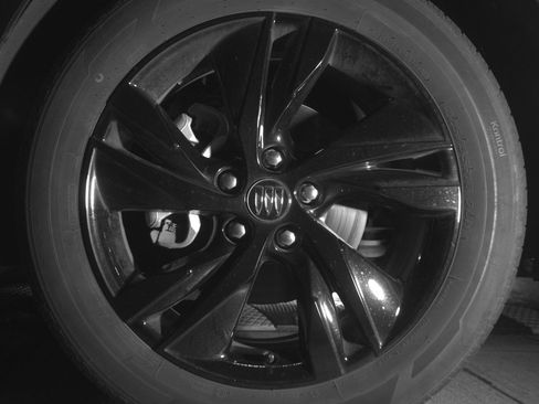 Used 2024 Buick Encore GX Sport Touring image 12