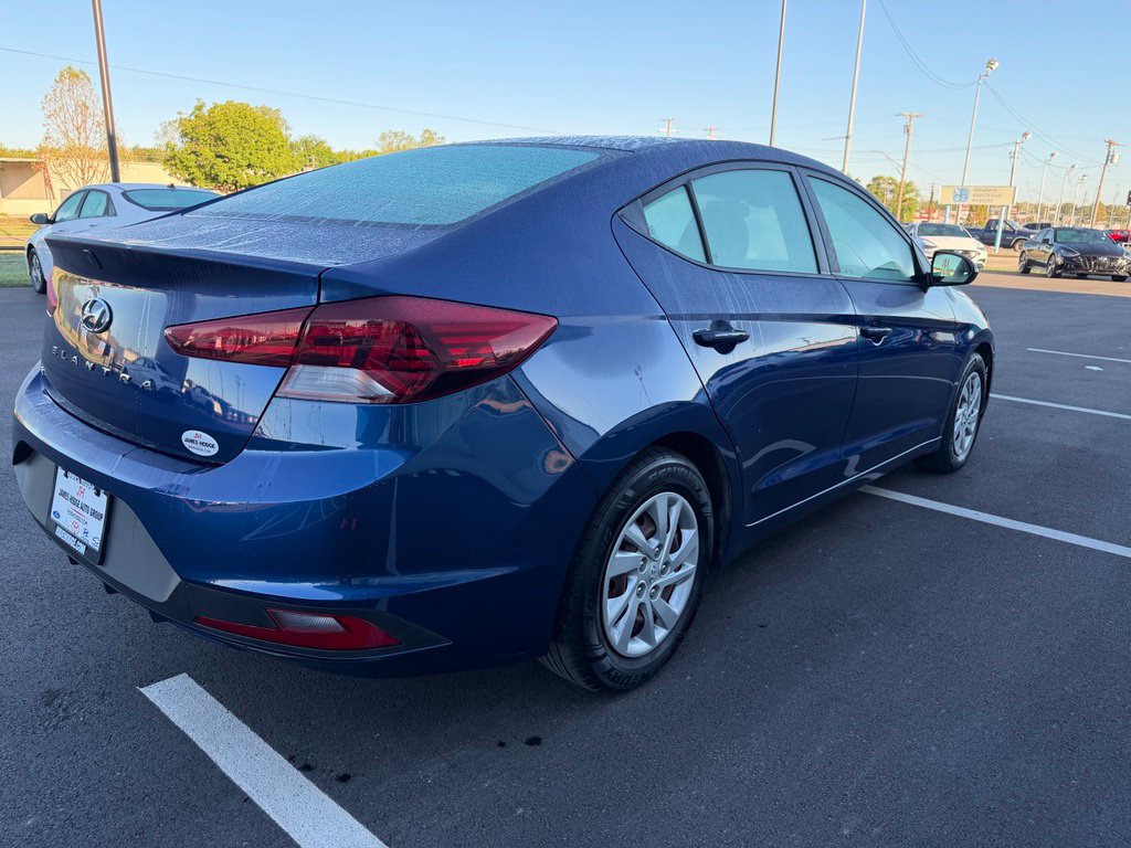 Used 2020 Hyundai Elantra SE FWD image 6