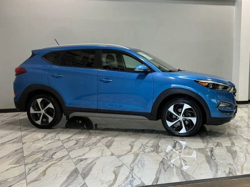 Used 2017 Hyundai Tucson Sport image 5