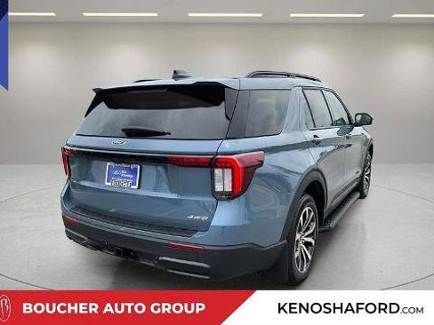 Certified 2025 Ford Explorer ST-Line AWD/4WD image 5