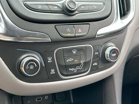 Certified 2023 Chevrolet Equinox LT AWD/4WD image 32