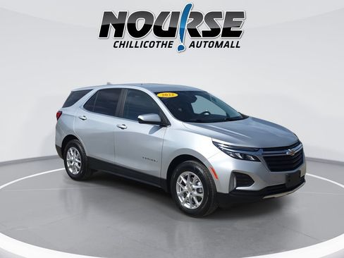 Used 2022 Chevrolet Equinox LT AWD/4WD image 2