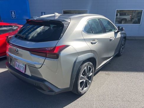 Used 2019 Lexus UX 200 w/ Accessory Package image 3