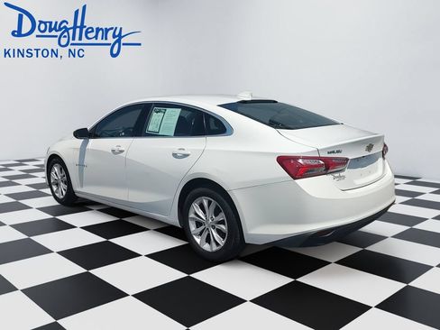 Used 2021 Chevrolet Malibu LT FWD image 3