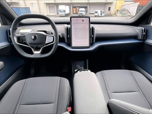 New 2026 Volvo EX30 Ultra w/ Protection Package Premier image 7