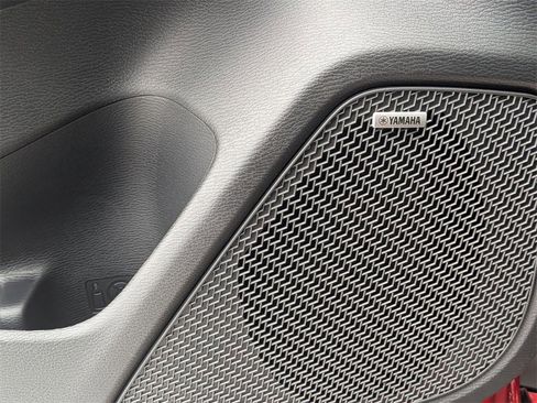 New 2026 Mitsubishi Outlander SEL image 17