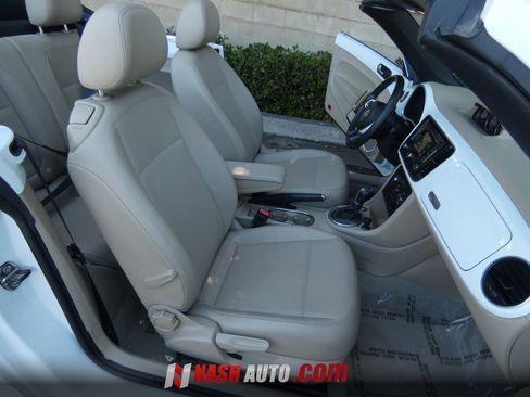 Used 2014 Volkswagen Beetle TDI FWD image 27