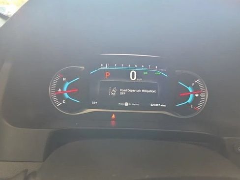 Used 2022 Honda Pilot Elite image 2