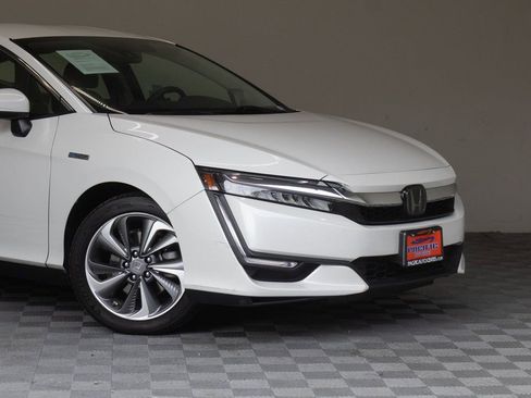 Used 2019 Honda Clarity Touring image 3