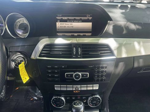 Used 2013 Mercedes-Benz C 250 Sedan image 10