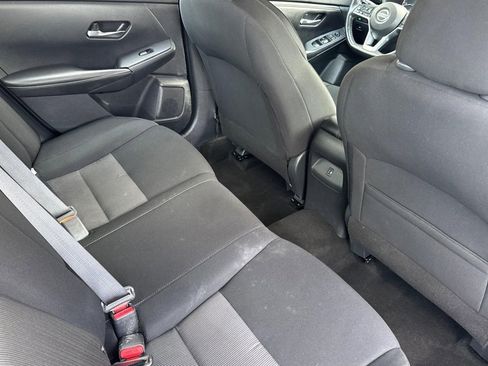 Used 2022 Nissan Sentra SV image 29