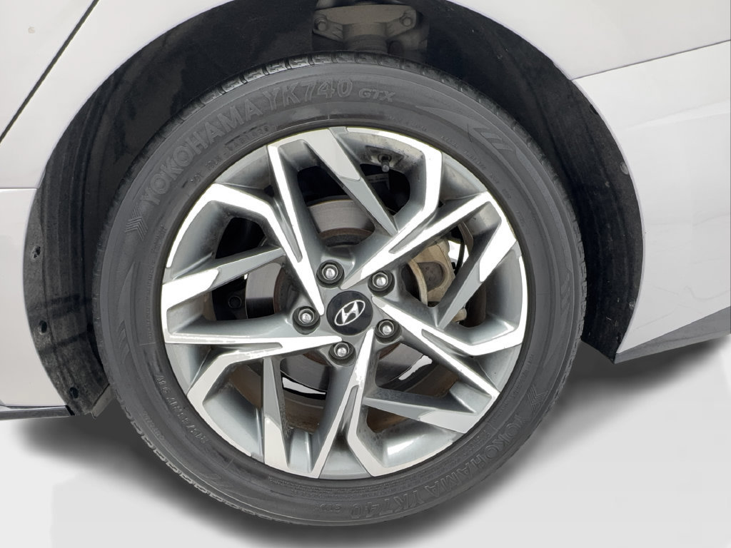 Used 2023 Hyundai Sonata SEL w/ Convenience Package FWD image 16