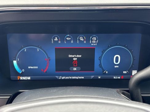 New 2026 Ford F350 Lariat w/ Black Appearance Package image 27