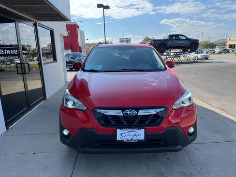 Used 2021 Subaru Crosstrek 2.5i Limited w/ Moonroof Package 2 image 3