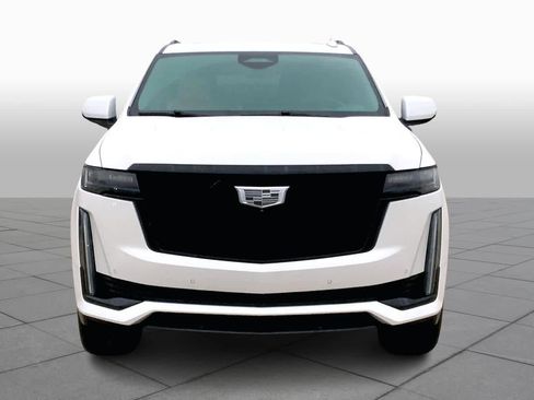 Used 2021 Cadillac Escalade Sport w/ Driver Assist Tech Package image 3