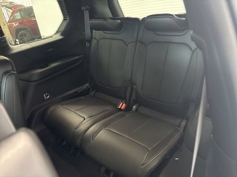 New 2026 Jeep Grand Cherokee L Limited AWD/4WD image 23