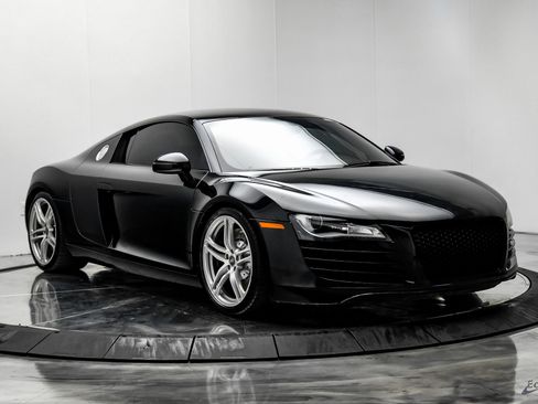 Used 2008 Audi R8 V8 image 19