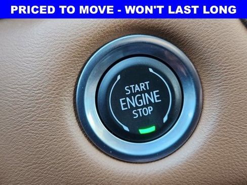 Used 2023 GMC Canyon AT4 image 8