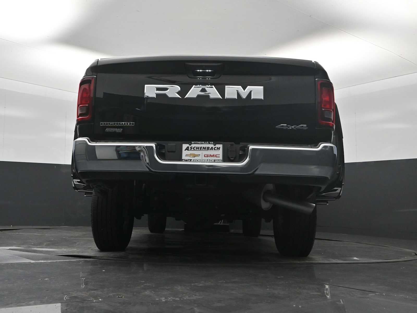 Used 2026 RAM 2500 Big Horn AWD/4WD image 30