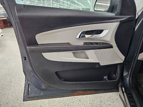 Used 2011 Chevrolet Equinox LS w/ Bluetooth Package image 21