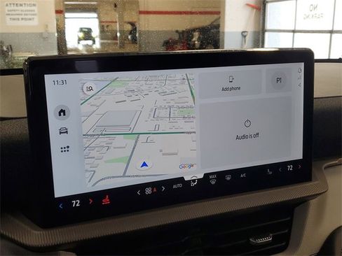 Used 2025 Ford Explorer Active image 22